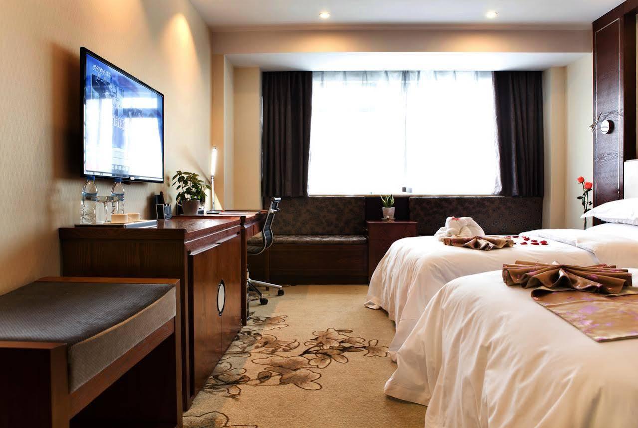 Joymoon Hotel Huangshan Bagian luar foto