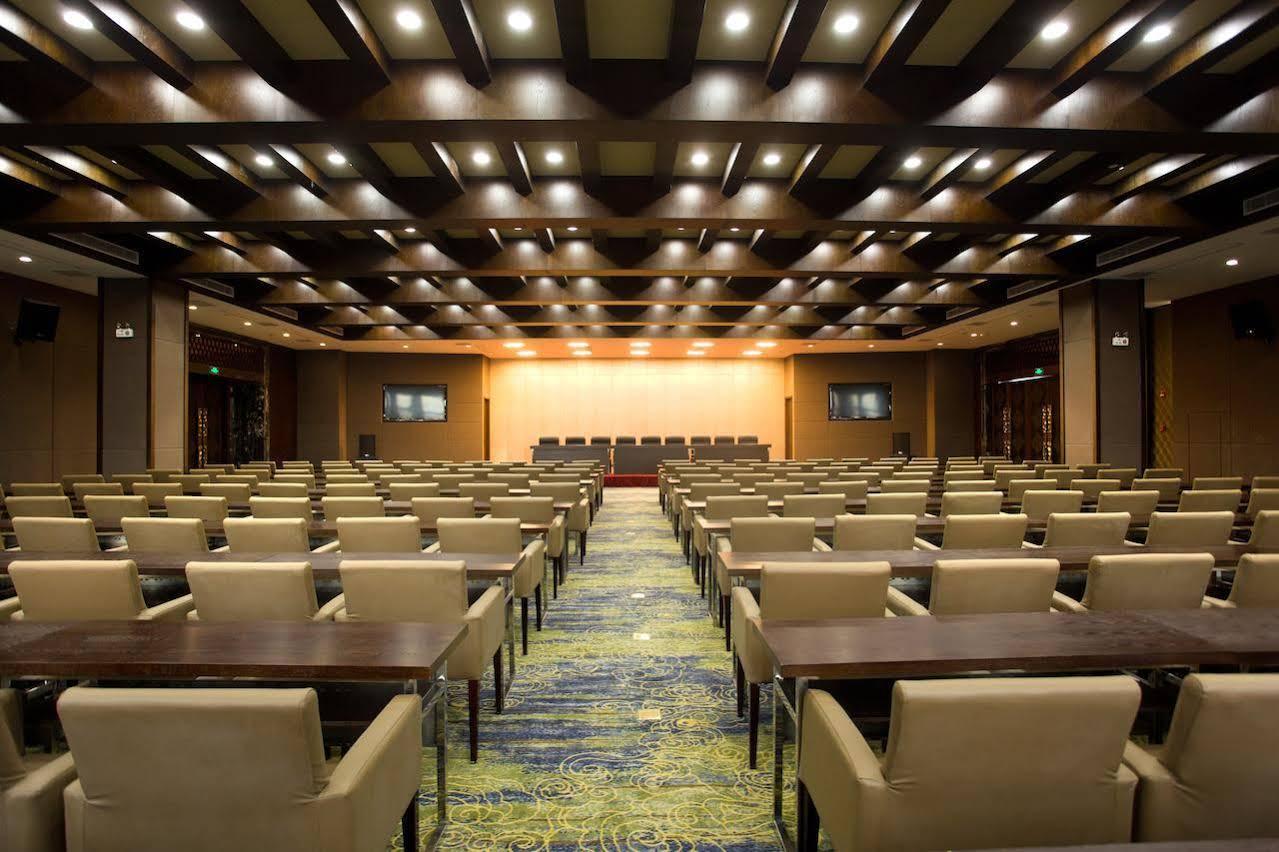 Joymoon Hotel Huangshan Bagian luar foto